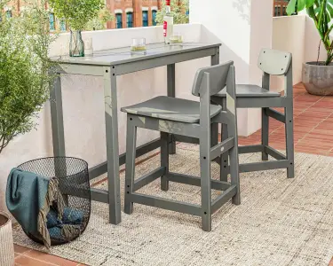 Tiny outdoor space? Turn it into an inviting retreat