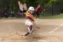 Weymouth moves to softball Round of 16